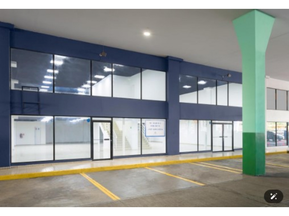 ALQUILER LOCAL 381M2 EN PLAZA AGORA CHANIS — foto 4
