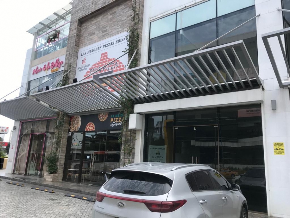 ALQUILER LOCALES EN VÍA BRASIL FRENTE MULTIPLAZA KAF