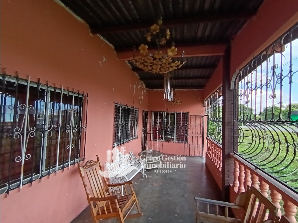 Venta CASA 4000 mts2 a orilla de Interamericana Santa Marta, Chiriqui — foto 3