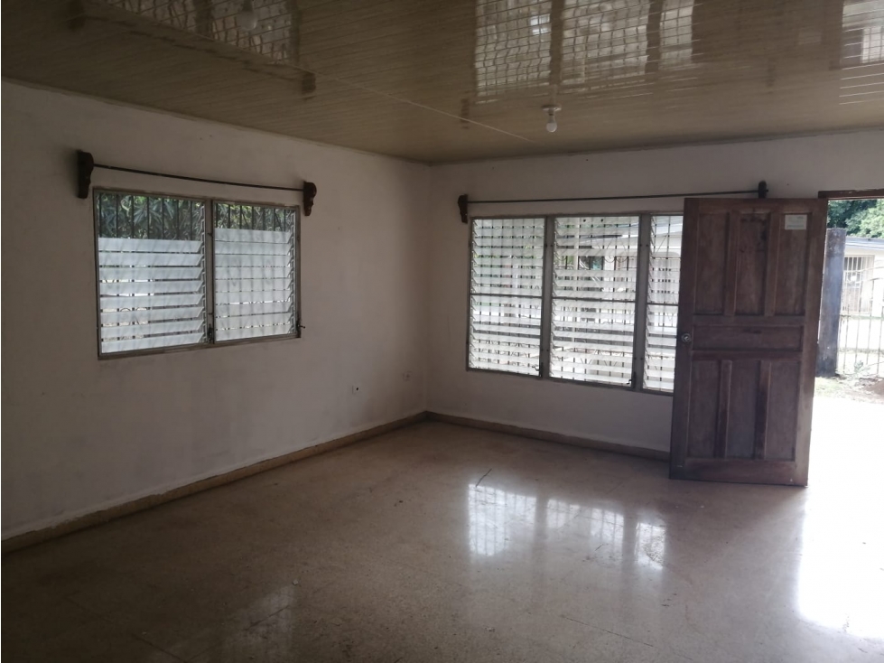Se vende casa cercada en Dolega Chiriqui