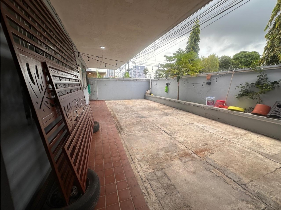 VENTA CASA CON ESTRUCTURA MULTIFAMILIAR EN PARQUE LEFEVRE EV - 6