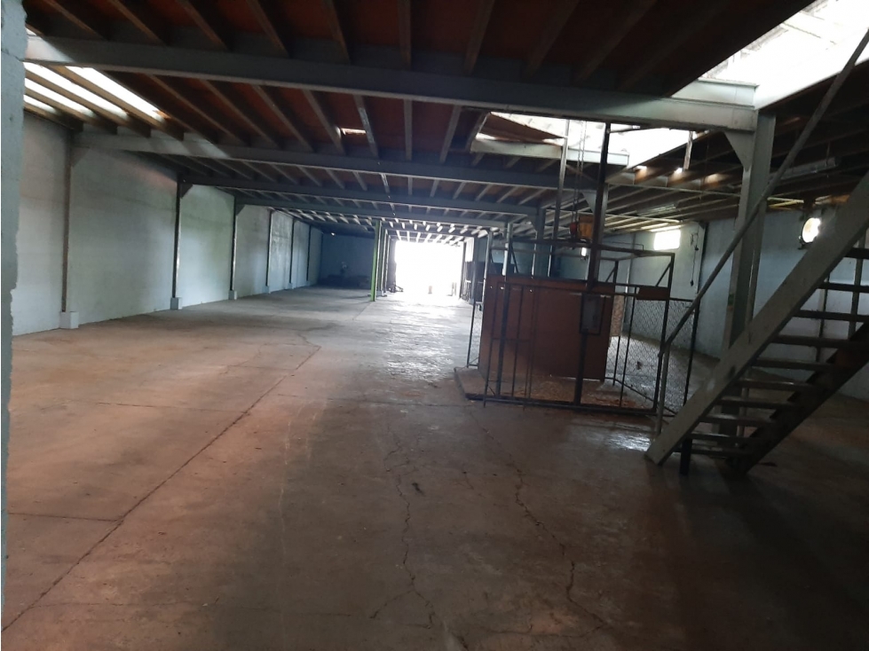 VENTA GALERA EN CALLE14 RIO ABAJO EV - 2
