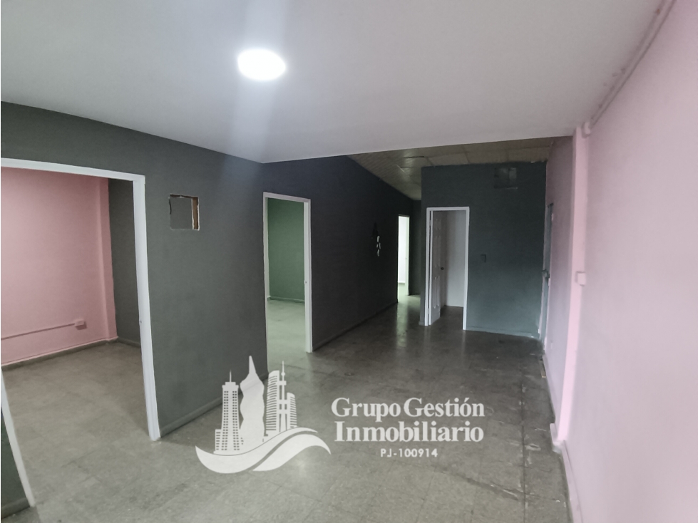 Alquilo Local Comercial en el centro de Doleguita — foto 3