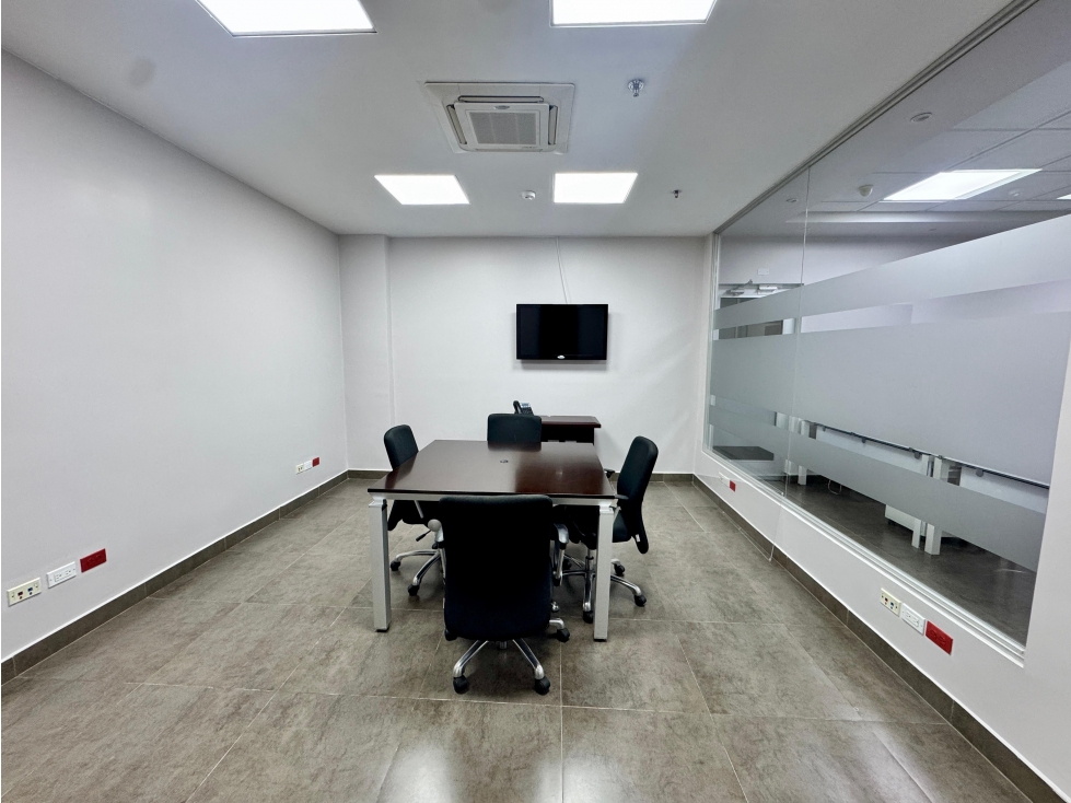 ALQUILER OFICINA CALLE 50 100M2 TORRE OFFICE ONE CV — foto 3