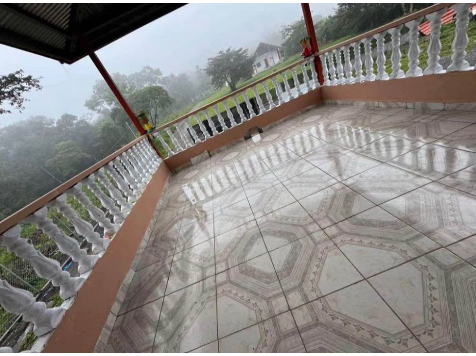 VENDO CASA DOS PISOS EN POTRERILLOS ARRIBA — foto 2