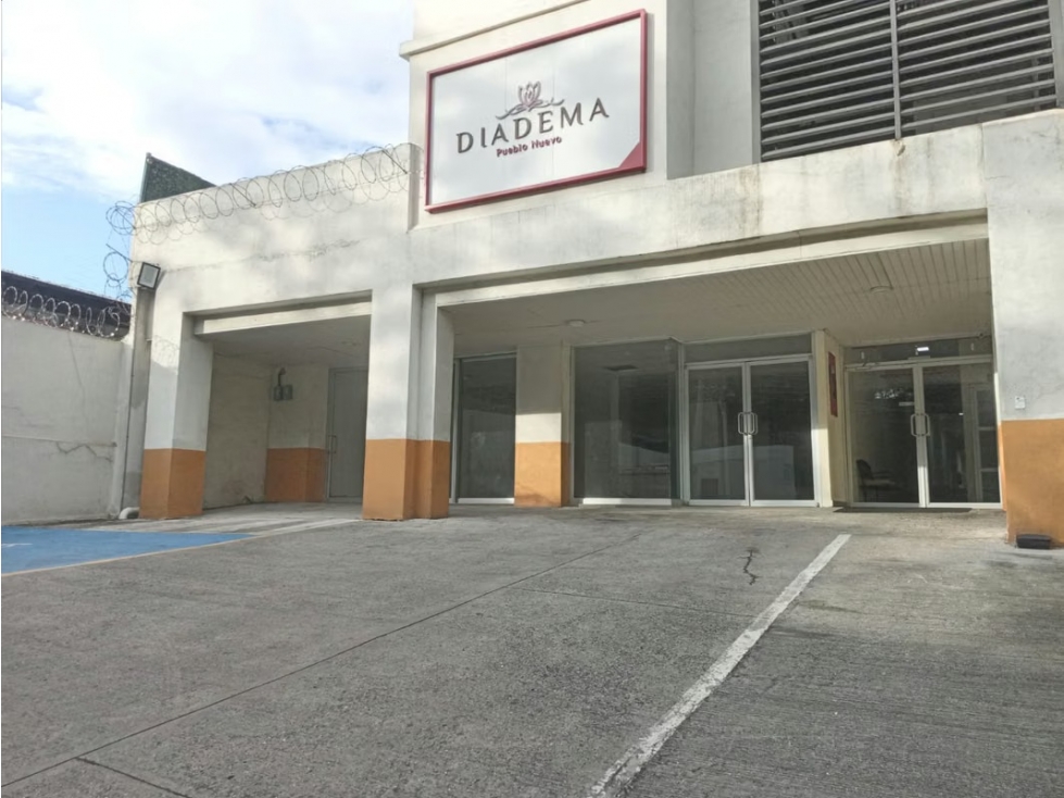 ALQUILER DE AMPLIO LOCAL DE 125 M2 CON OPCION A COMPRA - 1