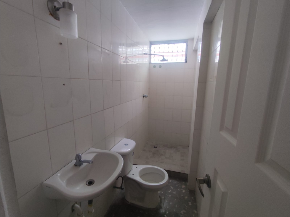 ALQUILER DE APARTAMENTO VACIO EN EL PH HENRY, P. LEFEVRE AQ — foto 6