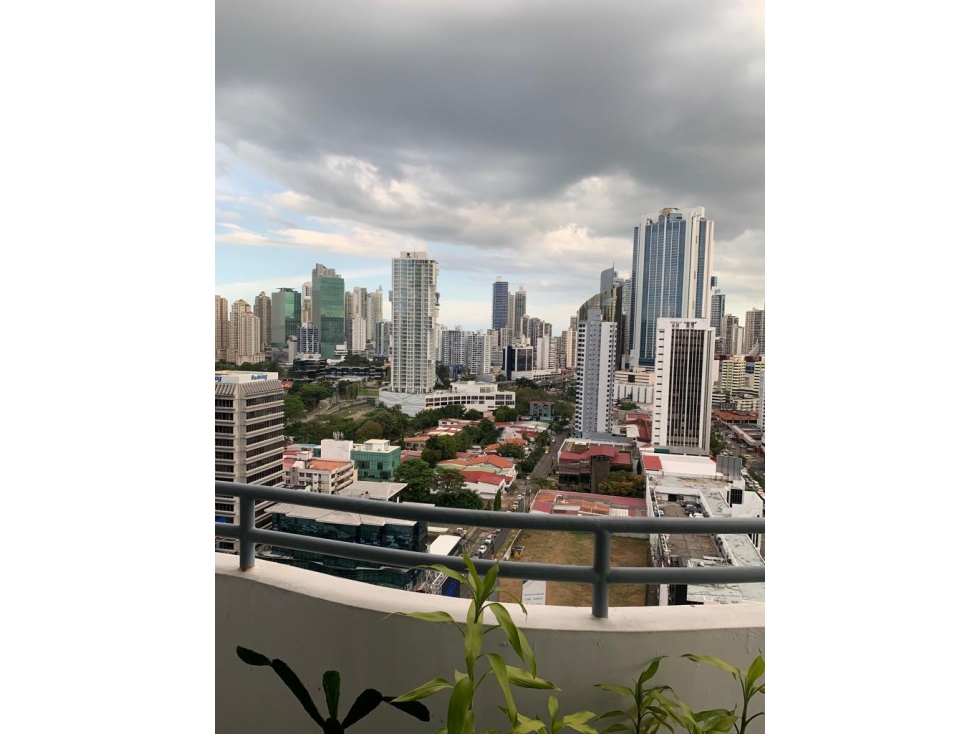 VENTA DE APARTAMENTO AMOBLADO CALLE 50 Y OBARRIO PH GALERIA UNO — foto 5
