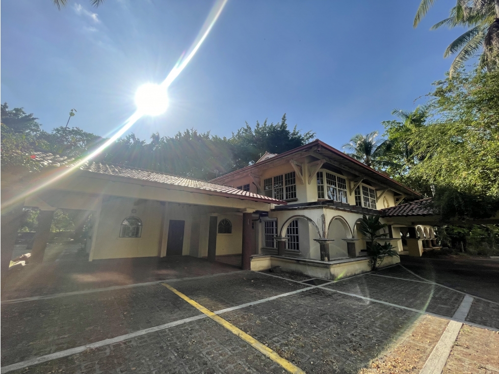 CASA PARA USO RESIDENCIAL O COMERCIAL EN AMADOR — foto 5
