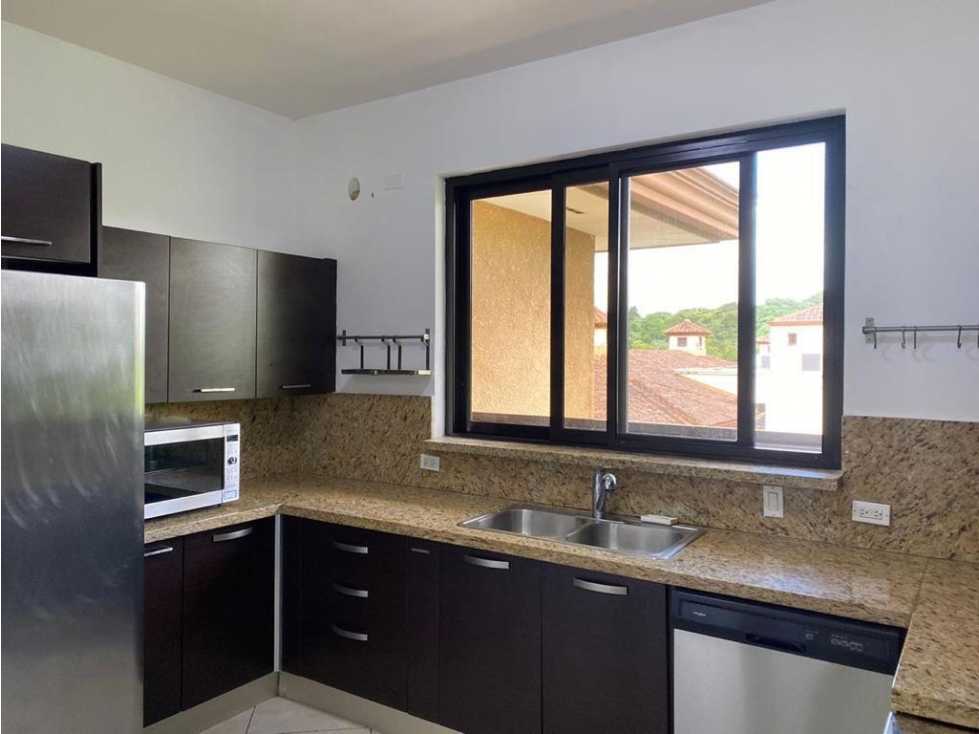 ALQUILER DE APARTAMENTO AMUEBLADO EN CLAYTON EMBASSY CLUB 147M2JP — foto 6