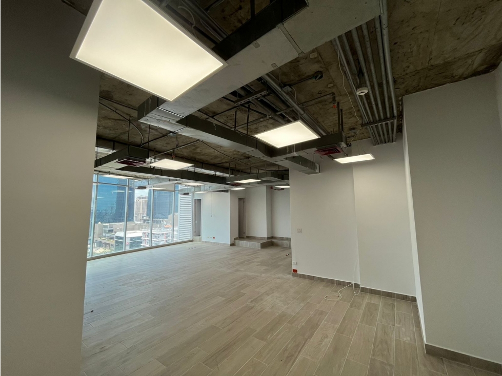 ALQUILER OFICINA CON O SIN MUEBLES CALLE 50 TORRE GLOBAL MTTO INCLUIDO — foto 2
