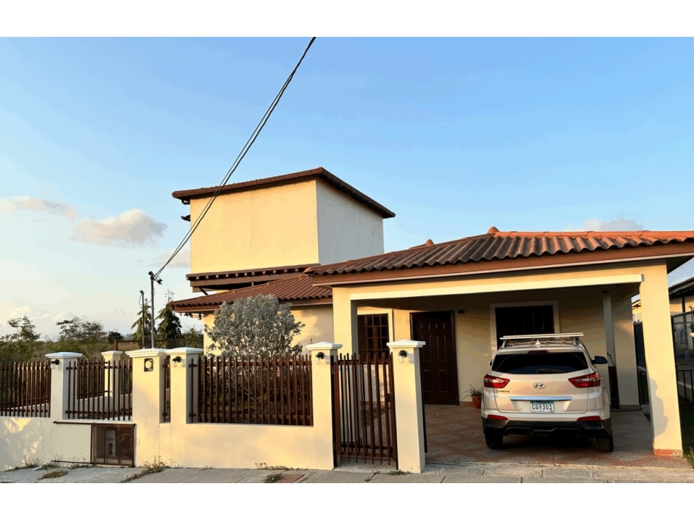 VENTA DE CASA EN PENONOME CON 4 RECAMARAS - 1