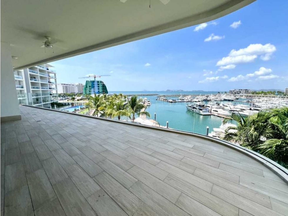 PENTHOUSE EN OCEAN REEF ISLAND PH WATERFRONT CON LINEA BLANCA — foto 4