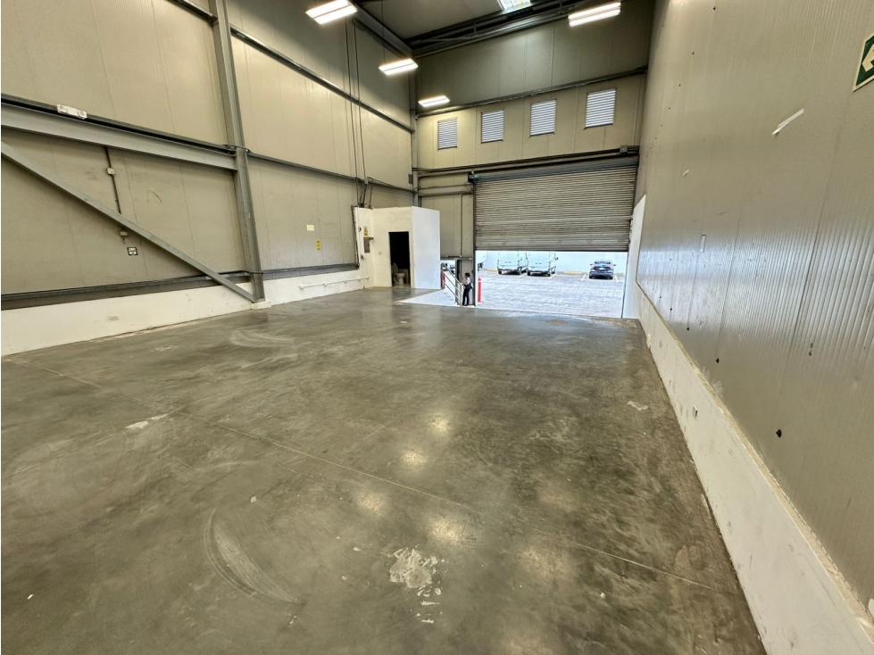 ALQUILER BODEGA 255M2 LAS MAÑANITAS AEROPUERTO COMMERCIAL PARK III MC - 5