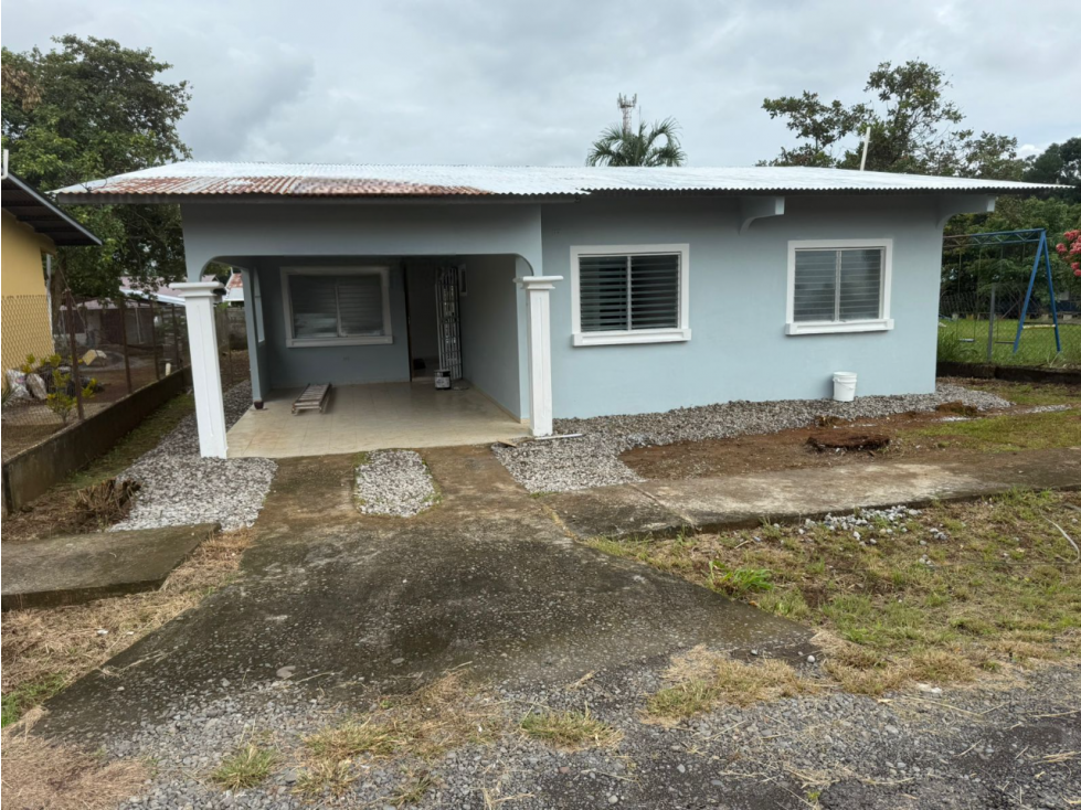 Vendo casa en Algarrobos cerca de David y Dolega — foto 4