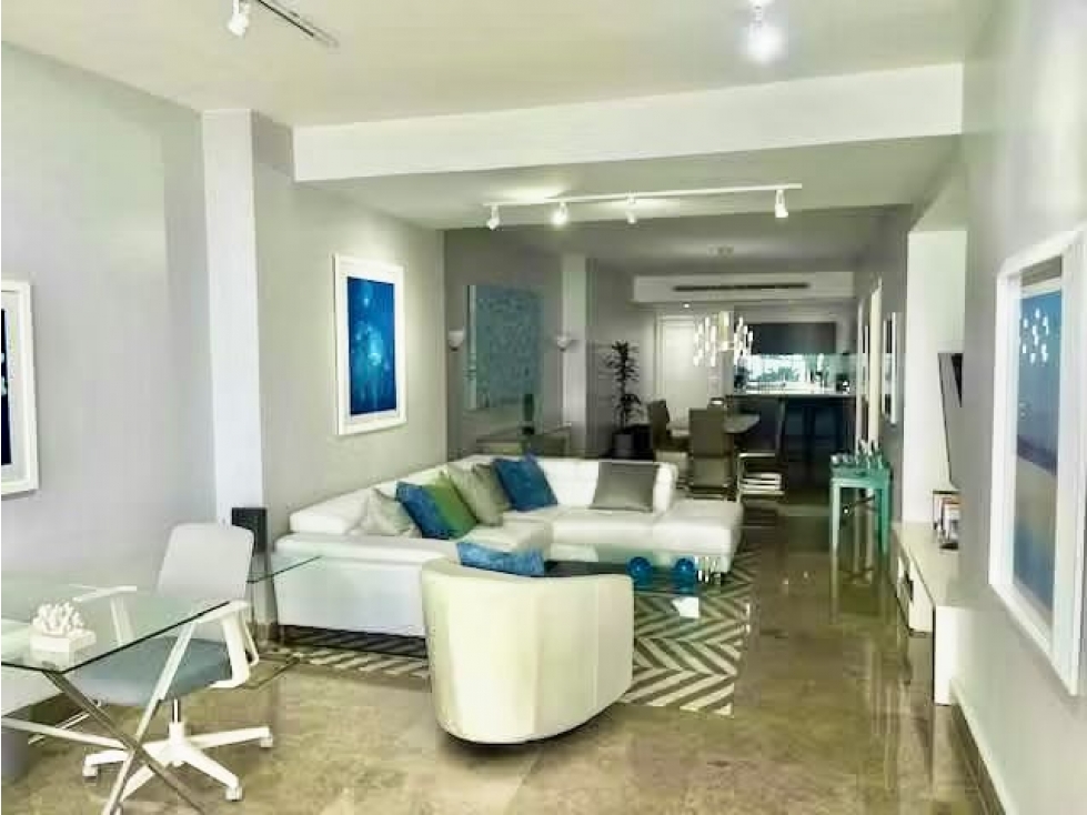 VENTA APARTAMENTO EN AVENIDA BALBOA VISTA AL AMAR PH ARTS & YOO AB — foto 2
