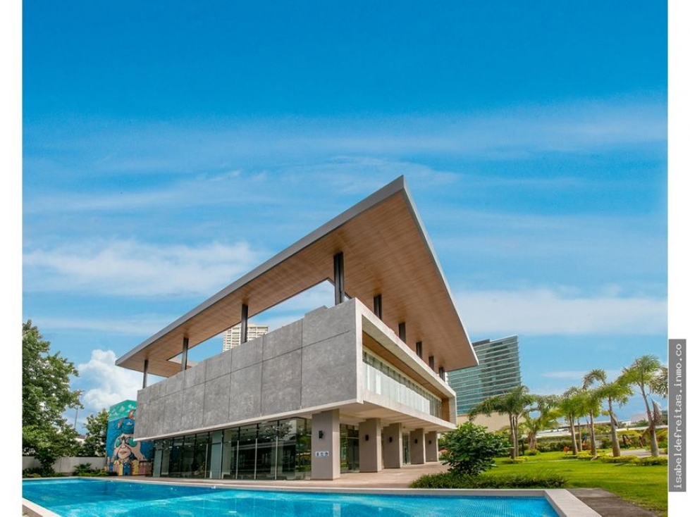 APARTAMENTO AMOBLADO EN THE REGENT CON SERVICIOS INCLUIDOS: $2300