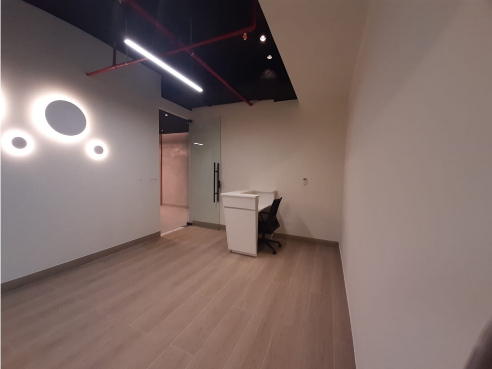OFICINA CALLE 50 120 M2 AMOBLADA SERVICIOS/MTTO INLCUIDO TOWERBANK — foto 5