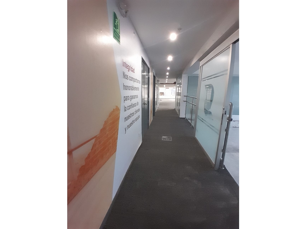 ALQUILER OFICINA 2.109M2 CON DIVISIONES MTTO INCLUIDO T LAS AMERICAS — foto 6