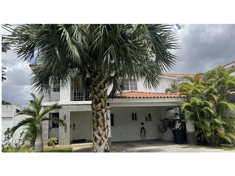 VENTA DE CASA EN VERSALLES 4 HABITACIONES 442 M2 A.Q.