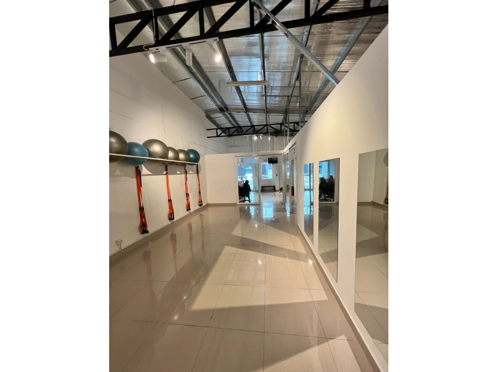 ALQUILER LOCAL COMERCIAL AV SAMUEL LEWIS 170M2 CV — foto 4