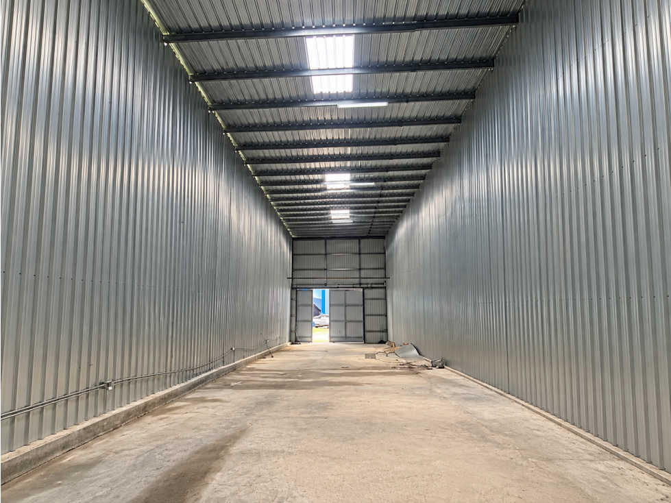 ALQUILER GALERA MAÑANITAS 200M2 PARQUE INDUSTRIAL MAÑANITAS CV — foto 4