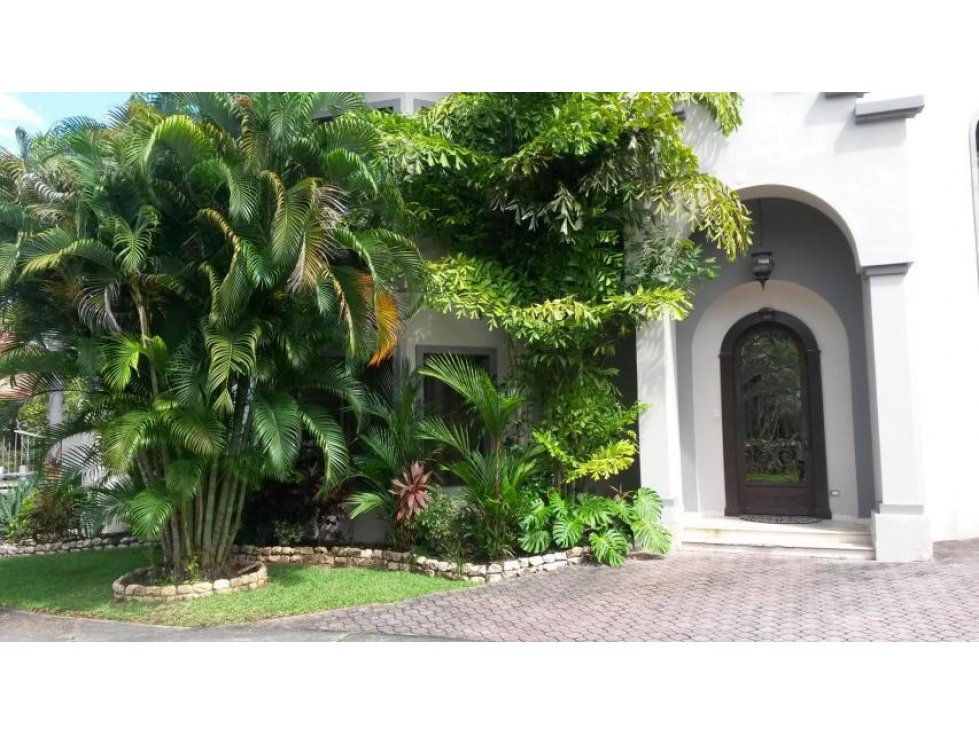 ALQUILO/VENDO CASA EN COSTA DEL ESTE Begonia - 3