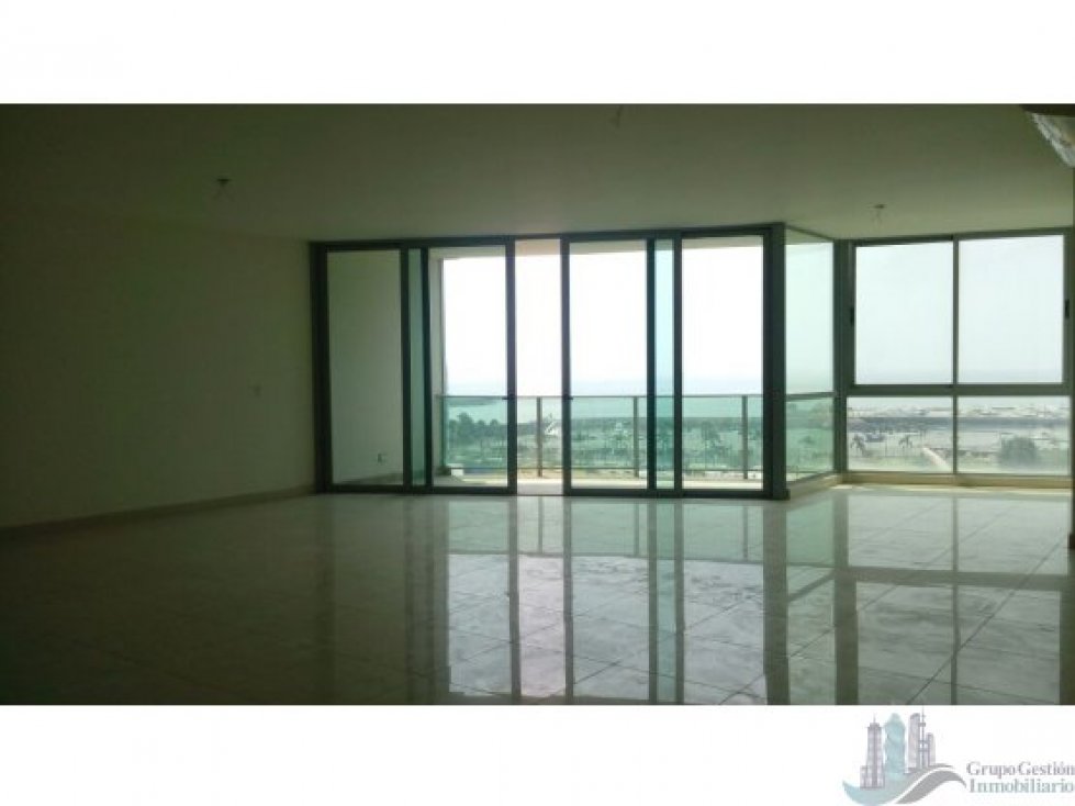 VENDO APTO EN AV. BALBOA - PH ALLURE AT THE PARK - 2
