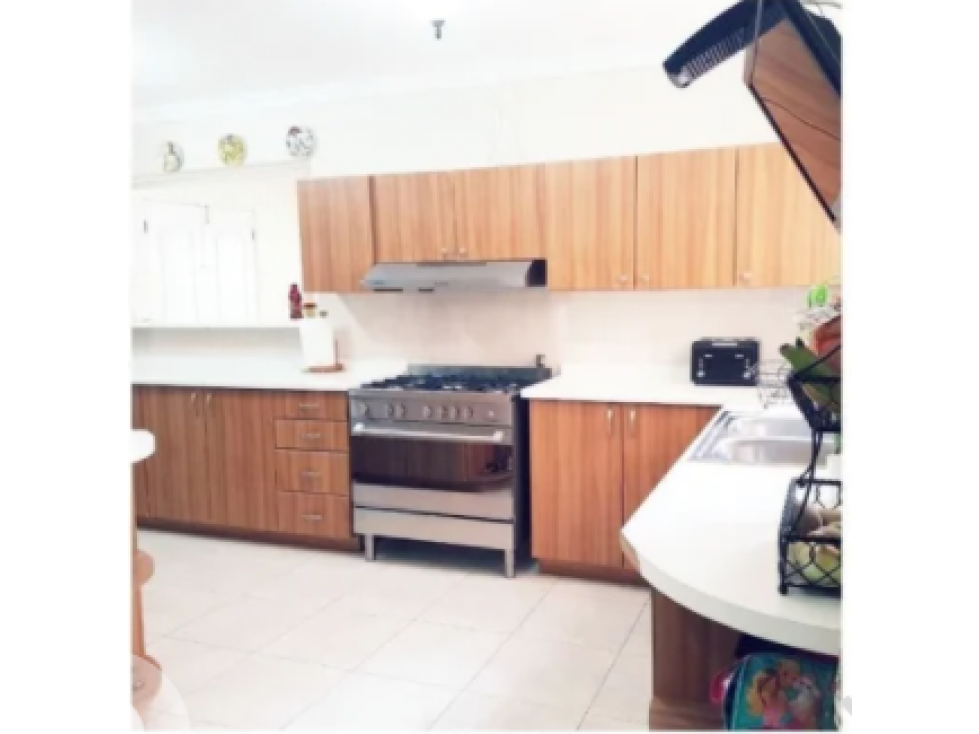 CASA DE 350m2 EN BRISAS DEL GOLF, VILLA ALTA — foto 6