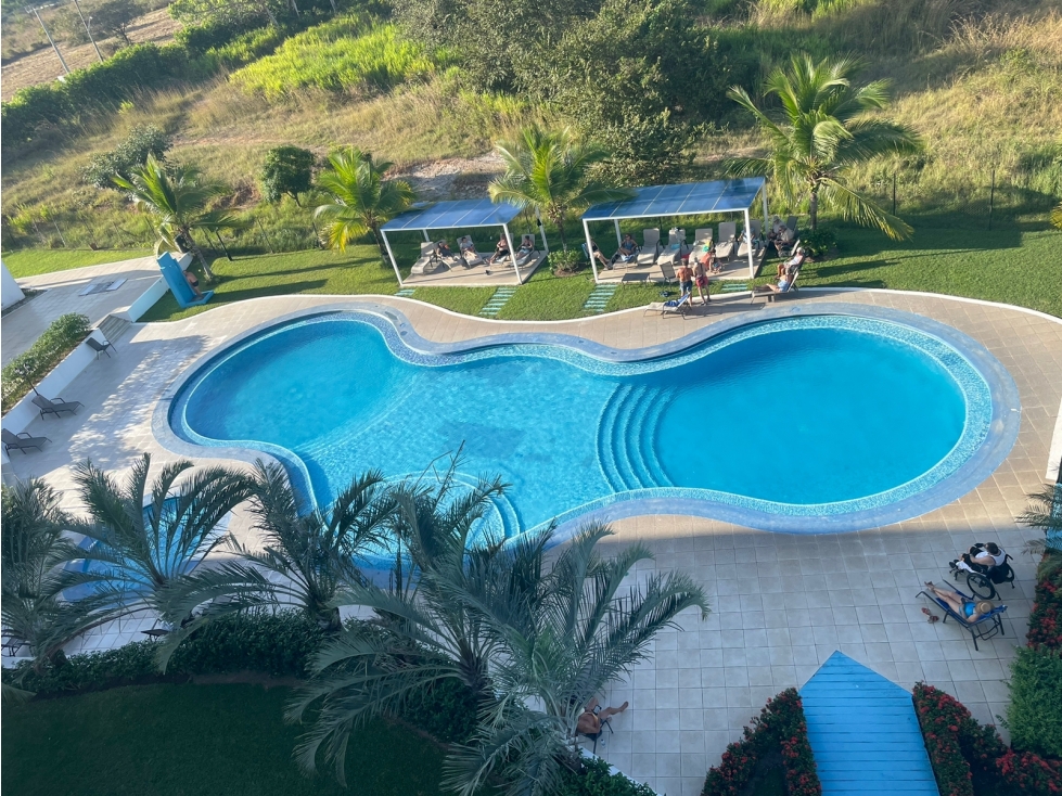 VENTA HERMOSO APARTAMENTO EN PLAYA BLANCA CON BALCON 2R