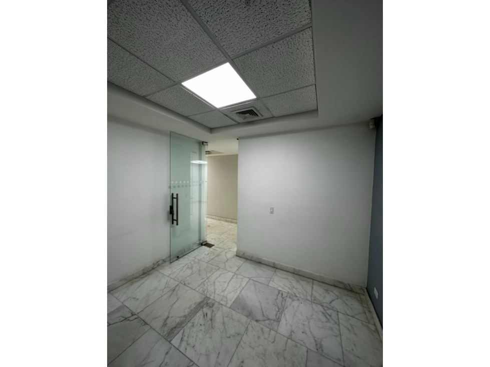 OFICINA 220 m2 LISTA PARA OCUPAR MANTENIMIENTO INCLUIDO BELLA VISTA — foto 6