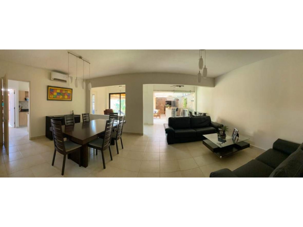VENTA CASA EN VERSALLES REMODELADA Y FULL AMOBLADA I COSTA SUR — foto 2