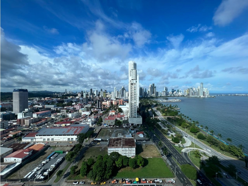 VENTA DE OFICINAS EN BALBOA OFFICE CENTER 129mts 134mts - 2