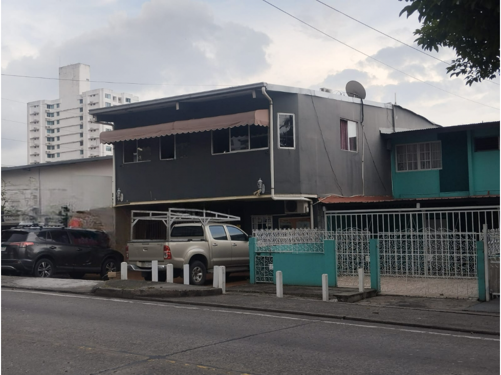 VENTA CASA COMERCIAL Y LOCAL EN PARQUE LEFEVRE EXCELENTE ZONA - 2