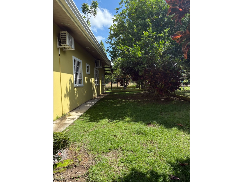 VENTA DE CASA EN BUGABA, 1800 mts2, EXCELENTE UBICACION — foto 4