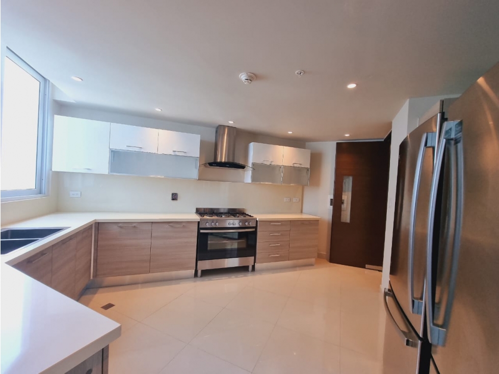 APARTAMENTO AMOBLADO 205 m2 PH COUNTRY CLUB, COSTA DEL ESTE — foto 5