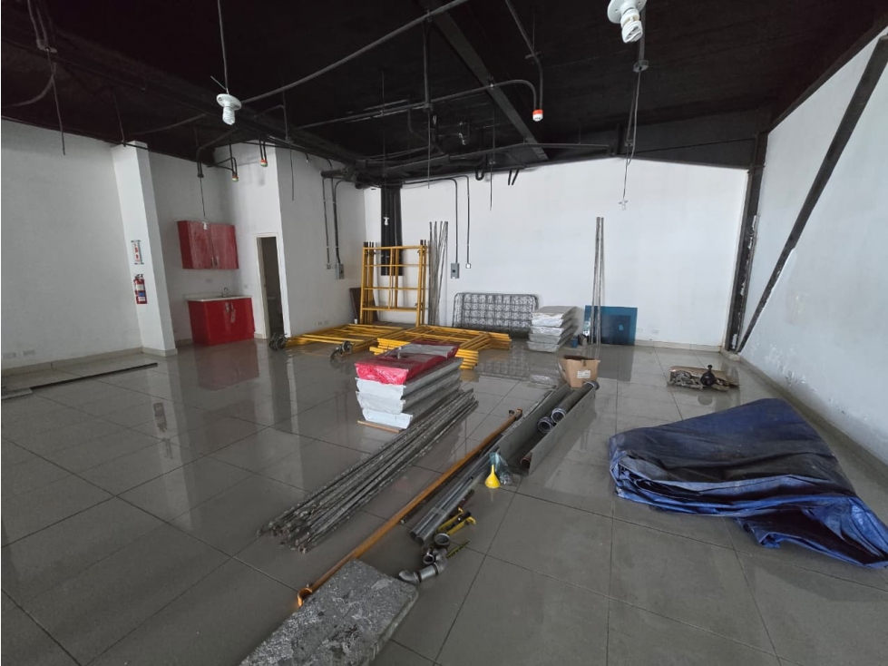 ALQUILER DE LOCAL COMERCIAL EN BELLA VISTA, PLANTA BAJA AQ — foto 5