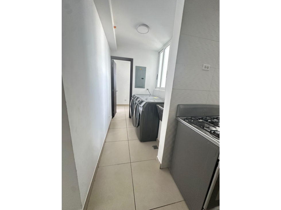 SE VENDE APARTAMENTO EN KINGS PARK - TIENE 378MTS CUADRADOS — foto 5