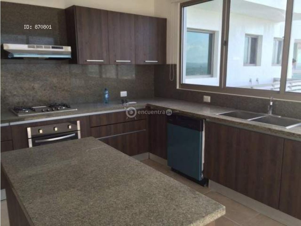 APARTAMENTO EN COSTA DEL ESTE - 4