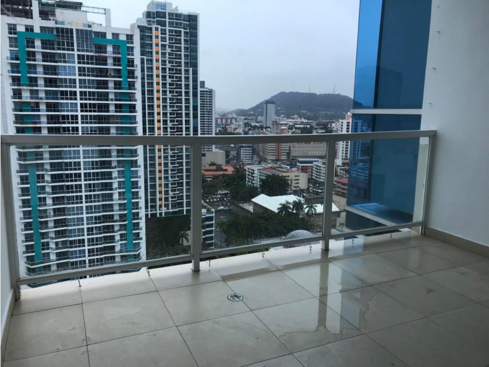 APARTAMENTO EN PH BLUE PARK, BELLA VISTA — foto 2