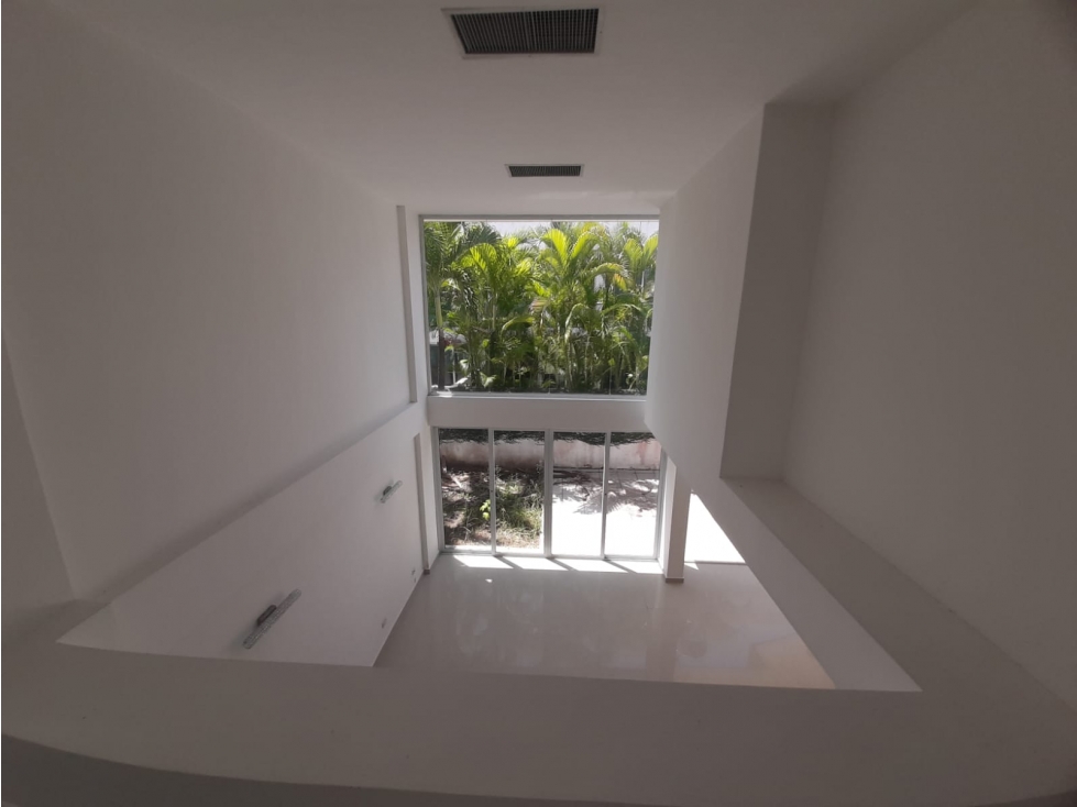 GANGA VENTA DE CASA DE 305 M2 EN COSTA ESMERALDA, COSTA SUR — foto 3