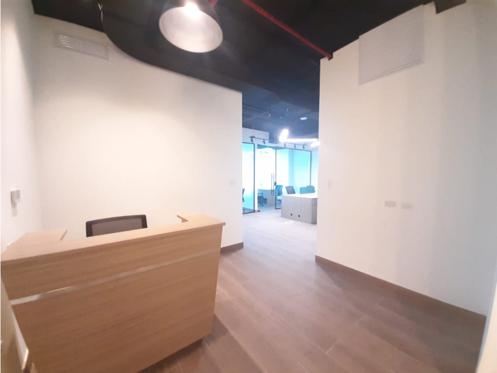 ALQUILER OFICINA AMOBLADA COSTA DEL ESTE 94 M2 FINANCIAL PARK MC — foto 4
