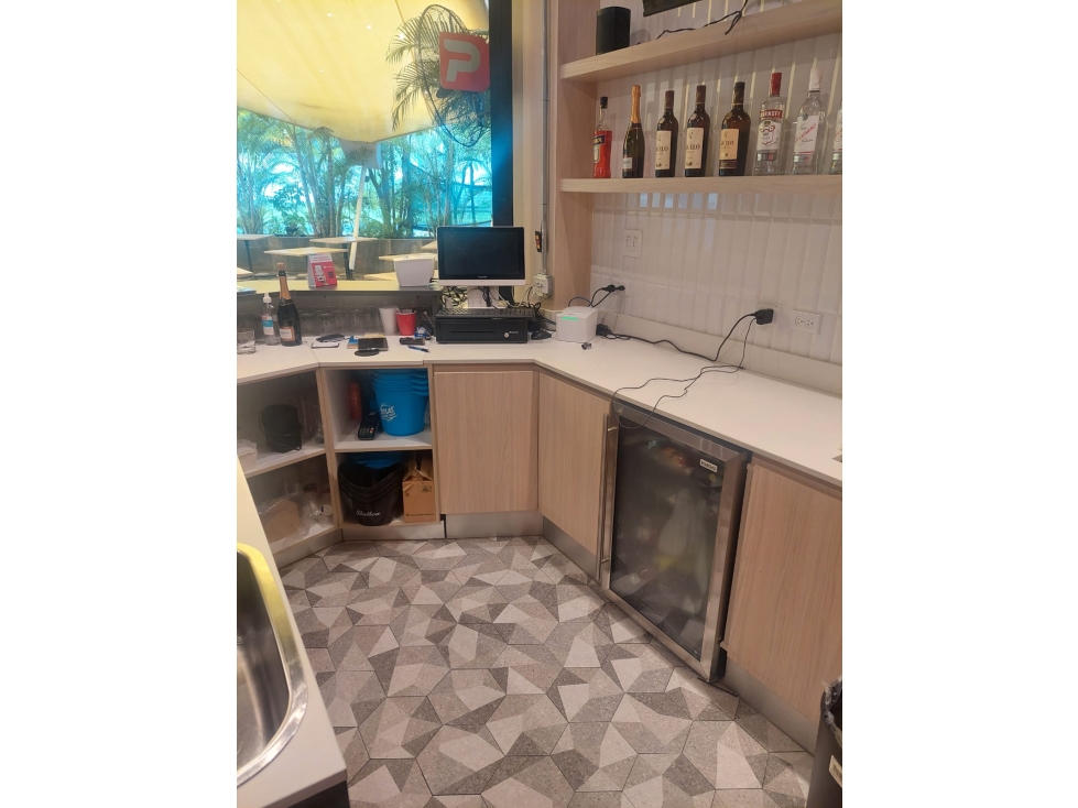 ALQUILER LOCAL PLANTA BAJA 126 M2 ALTOS DEL GOLF SANTA ELENA STRIP — foto 6