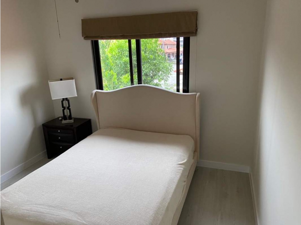 VENTA CASA EN VERSALLES REMODELADA Y FULL AMOBLADA I COSTA SUR — foto 5