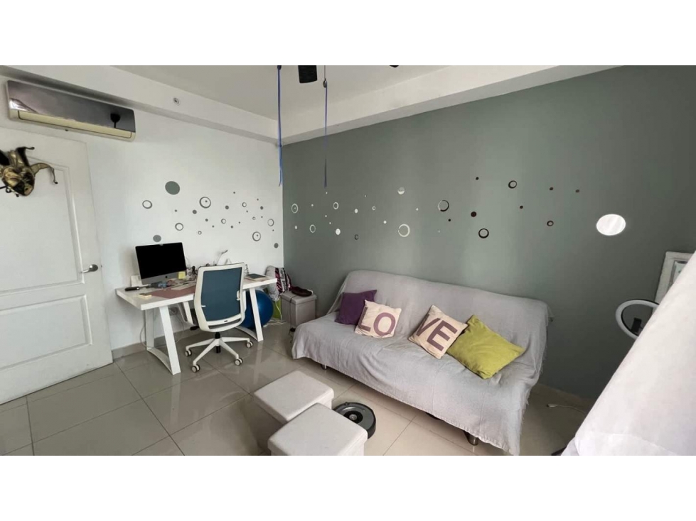 APARTAMENTO PH EL CANGREJO BAY, 2 RECAMARAS 125 METROS YL — foto 4