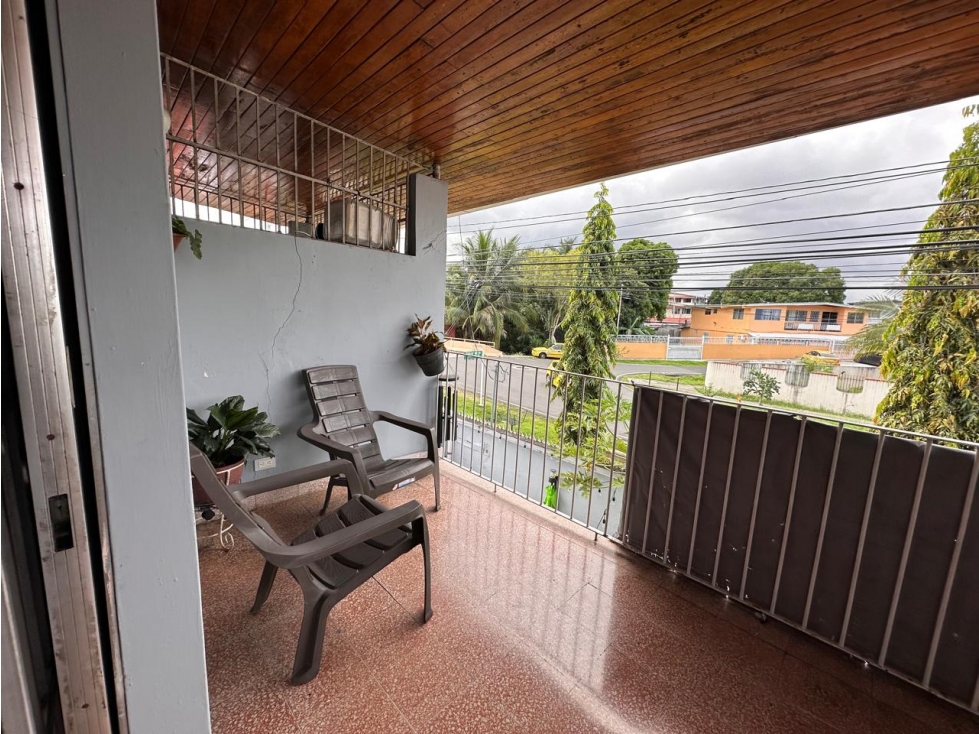 VENTA CASA CON ESTRUCTURA MULTIFAMILIAR EN PARQUE LEFEVRE EV - 4