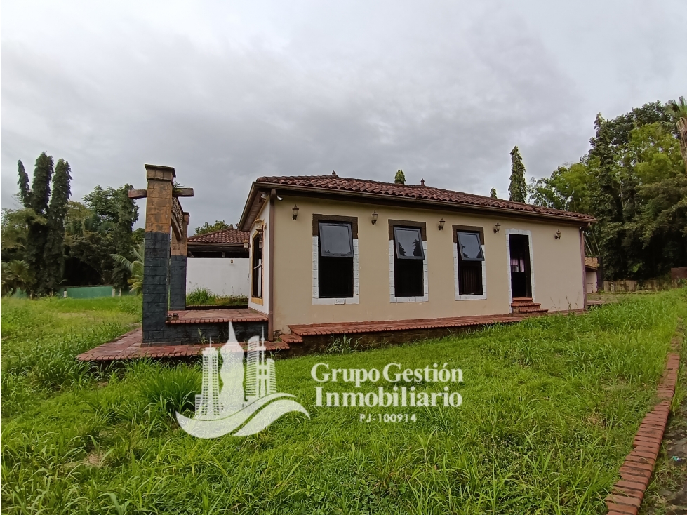 Venta Casa Reposeida en Aserrio Gariche