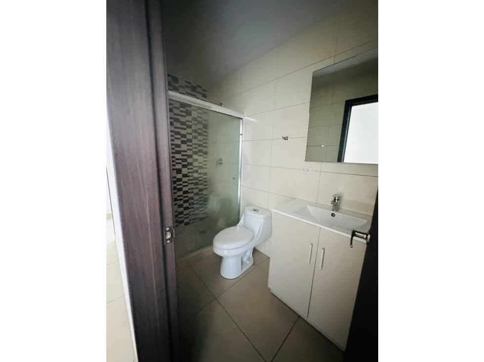 SE VENDE APARTAMENTO EN KINGS PARK - TIENE 378MTS CUADRADOS — foto 6