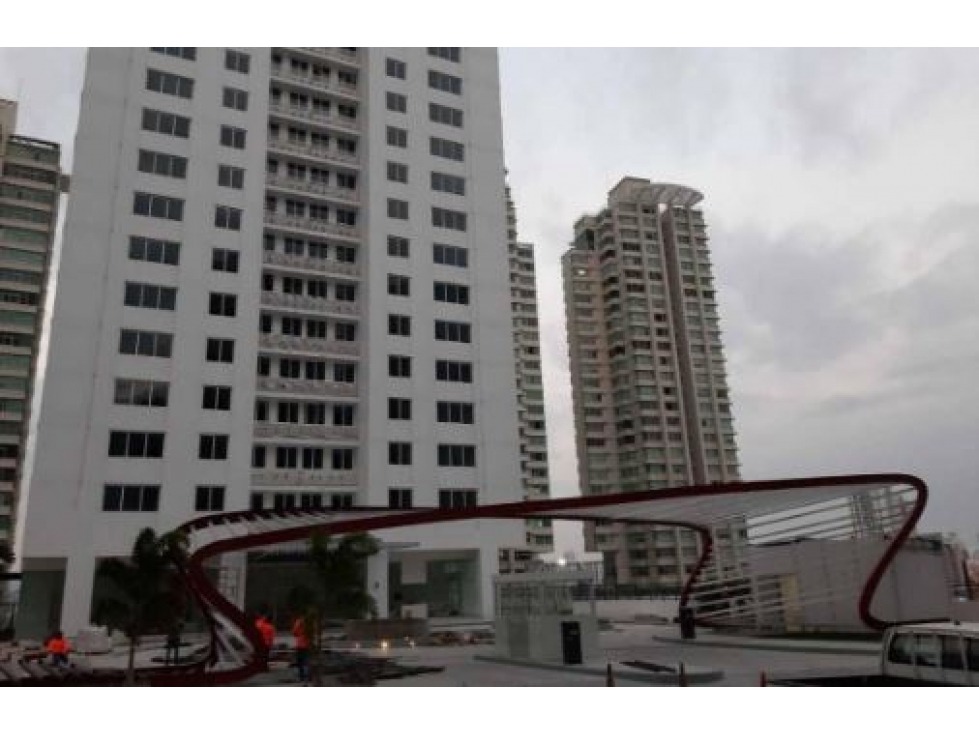 APARTAMENTO PH PACIFIC PARK EN PLAZA EDISON