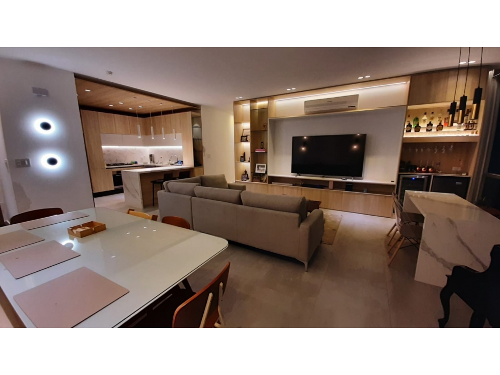 VENTA APARTAMENTO AMOBLADO 3 RECAMARAS EN BELLA VISTA CON DEPOSITO — foto 3